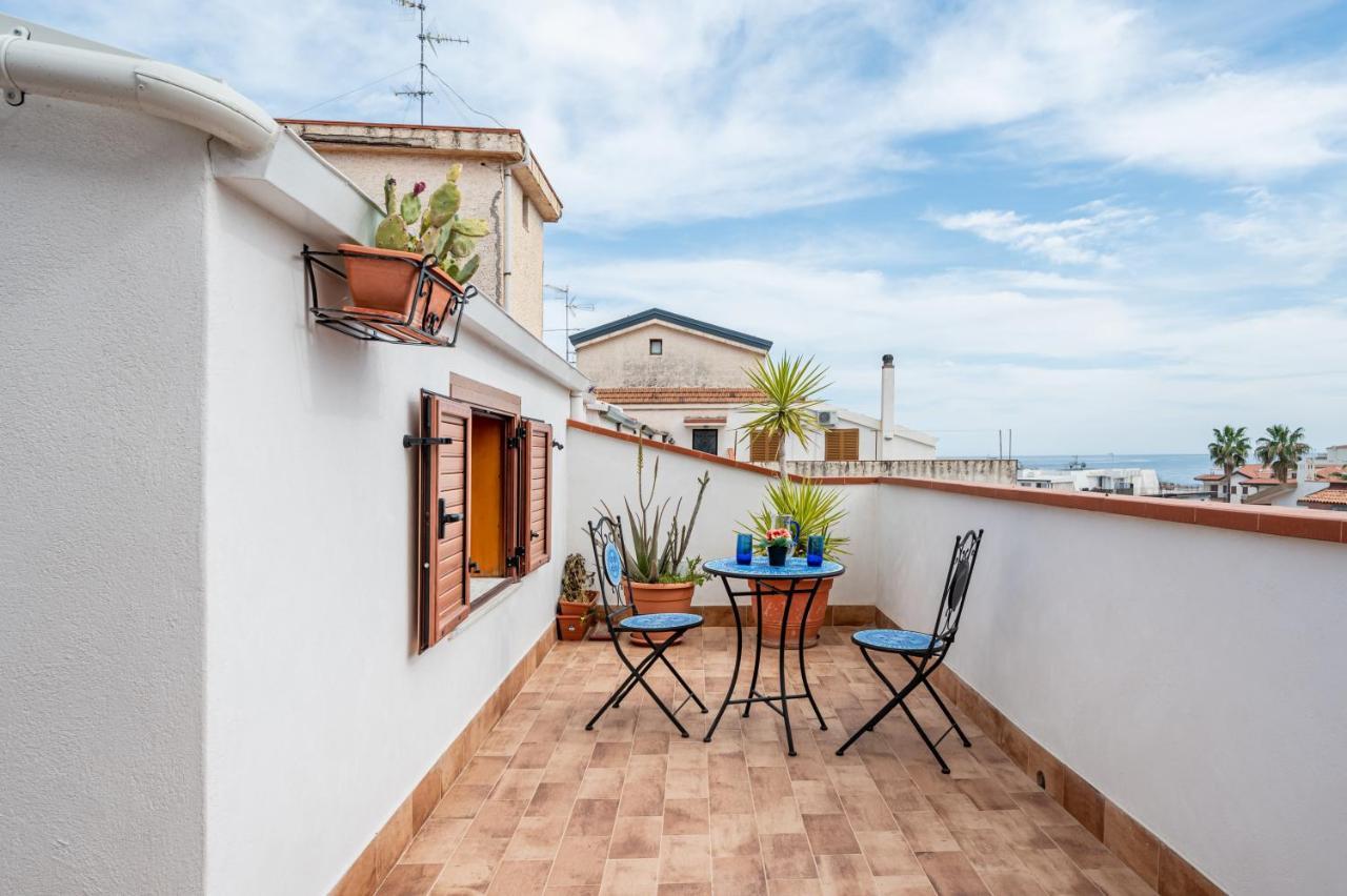 Апартаменты Naxos Charming Penthouse With Swimming Pool X6 Джардини-Наксос Экстерьер фото