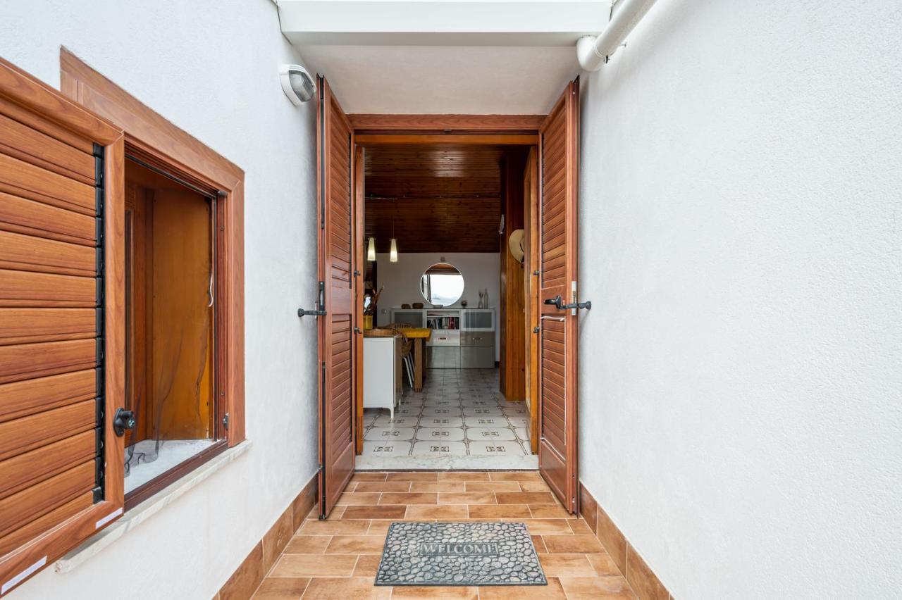 Апартаменты Naxos Charming Penthouse With Swimming Pool X6 Джардини-Наксос Экстерьер фото